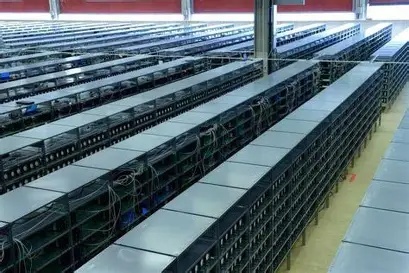 Expansive mining farm utilizing advanced cooling technology to optimize miner performance